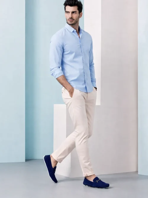 V20 Light Blue Solid Full Sleeve Casual Shirt for Men(1588)